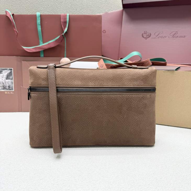 Picture of Loro Piana Handbags _SKUfw238326928fw